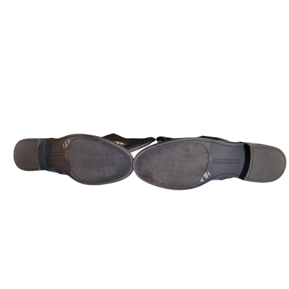 🏷️3/$15 bundle deals size 7 and 1/2 medium Tommy Hilfiger boots - Picture 2 of 6